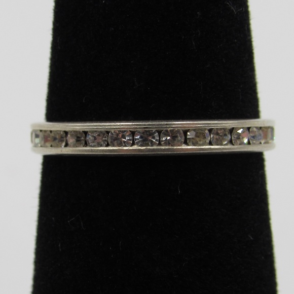 Jewelry - Vintage Size 4 Sterling Rustic Dainty CZ Ring
